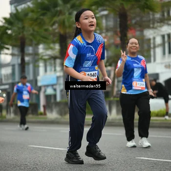 Runner Photo 5261073
