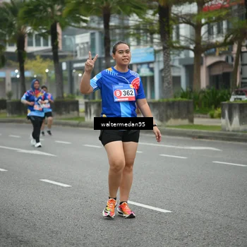 Runner Photo 5261082