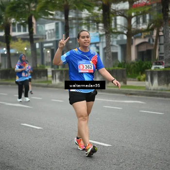 Runner Photo 5261083