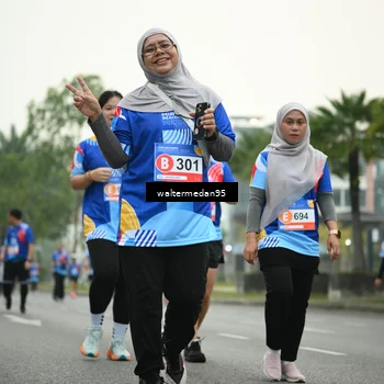 Runner Photo 5261100