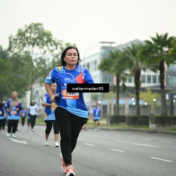 Runner Photo 5261137