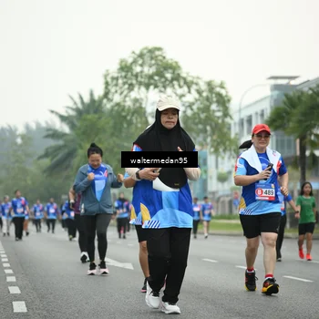 Runner Photo 5261153