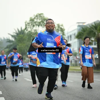 Runner Photo 5261179