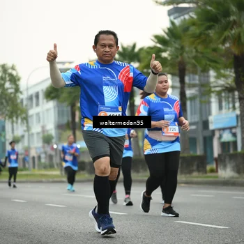 Runner Photo 5261236
