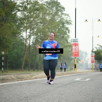 Runner Photo 5261260