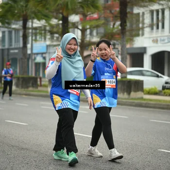 Runner Photo 5261293