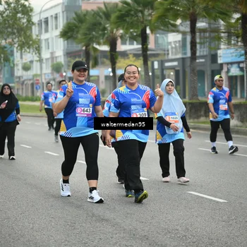 Runner Photo 5261315