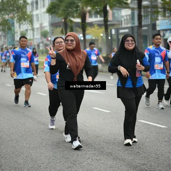 Runner Photo 5261324
