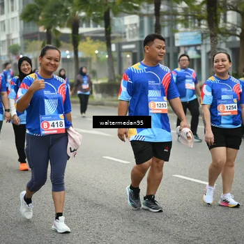 Runner Photo 5261328