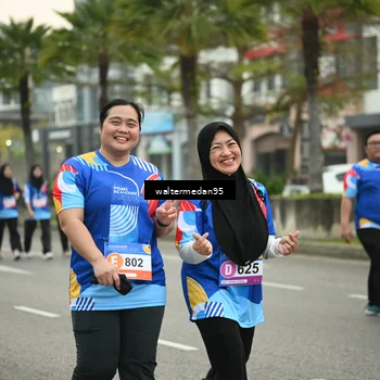 Runner Photo 5261329