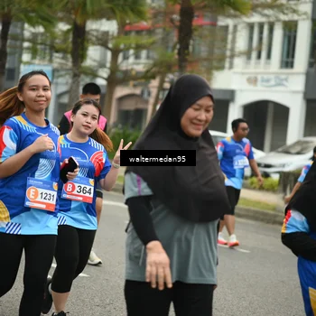 Runner Photo 5261356