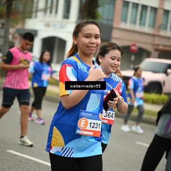 Runner Photo 5261358