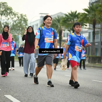 Runner Photo 5261370