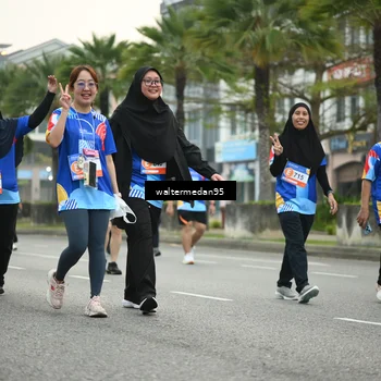 Runner Photo 5261384