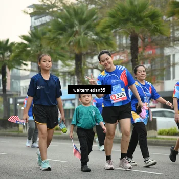 Runner Photo 5261419
