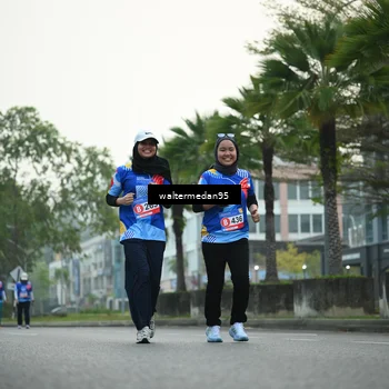 Runner Photo 5261576