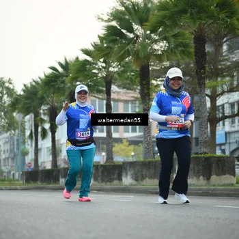Runner Photo 5261585