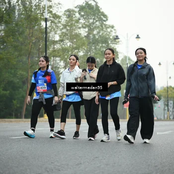 Runner Photo 5261599