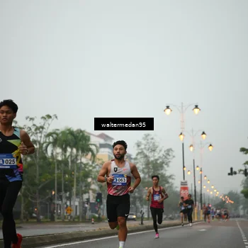 Runner Photo 5261779
