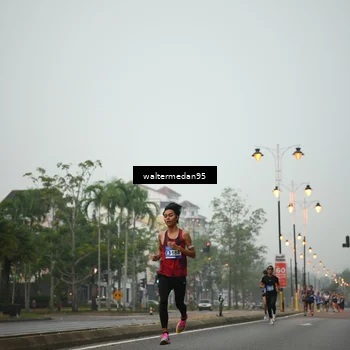 Runner Photo 5261780