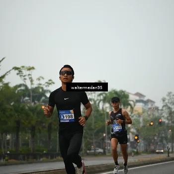 Runner Photo 5261791
