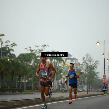 Runner Photo 5261794