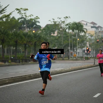 Runner Photo 5261837