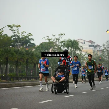 Runner Photo 5261857