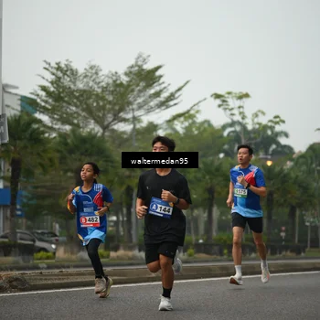 Runner Photo 5261867