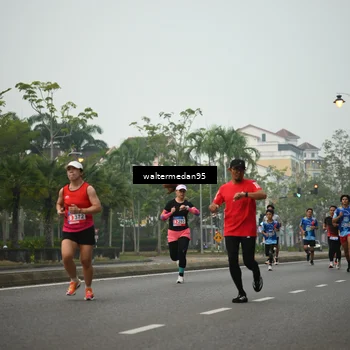 Runner Photo 5261872