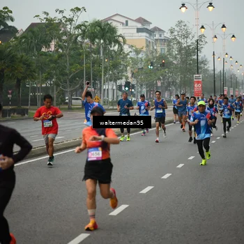Runner Photo 5261884