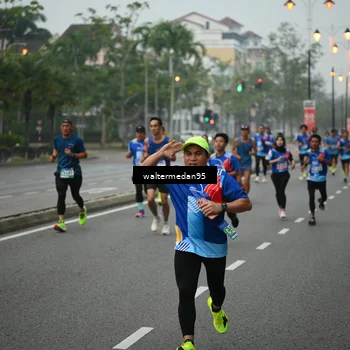 Runner Photo 5261885