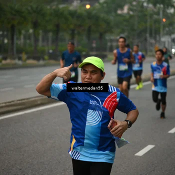 Runner Photo 5261887