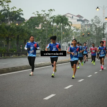 Runner Photo 5261891