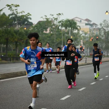 Runner Photo 5261903