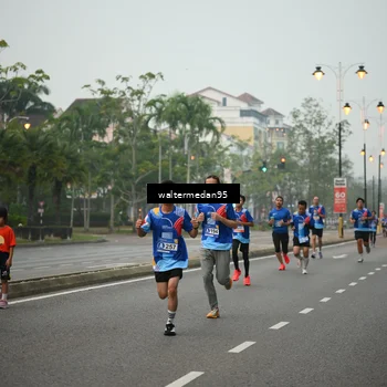 Runner Photo 5261909