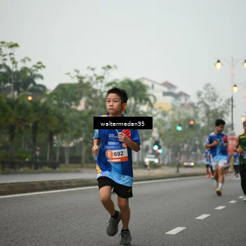Runner Photo 5261930