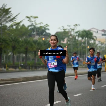 Runner Photo 5261947