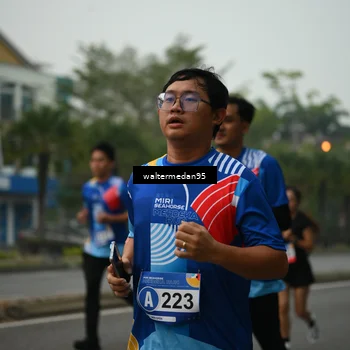 Runner Photo 5261998