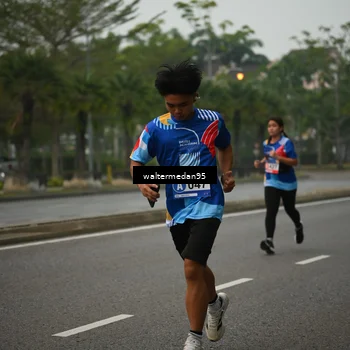 Runner Photo 5262038