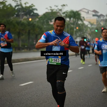 Runner Photo 5262042
