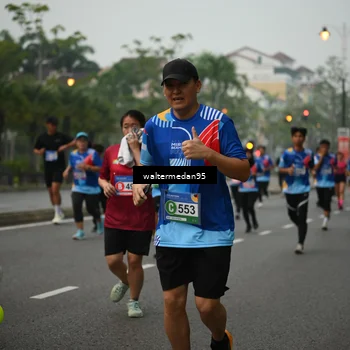 Runner Photo 5262056