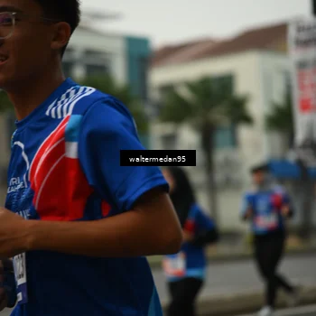 Runner Photo 5262064