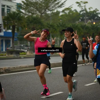 Runner Photo 5262066