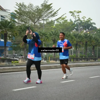 Runner Photo 5262107