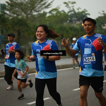 Runner Photo 5262108