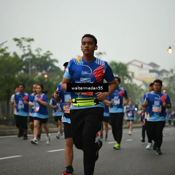 Runner Photo 5262111