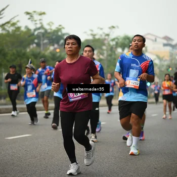 Runner Photo 5262121