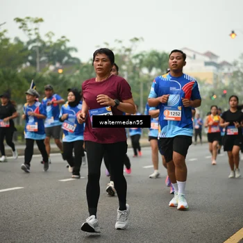 Runner Photo 5262135
