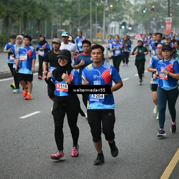 Runner Photo 5262174